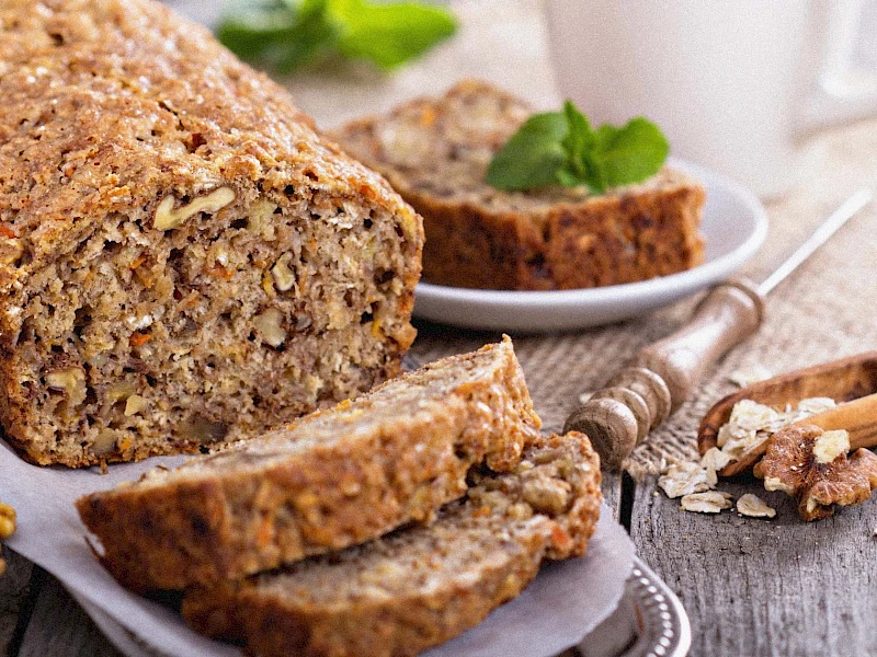 Möhren-Walnuss-Brot