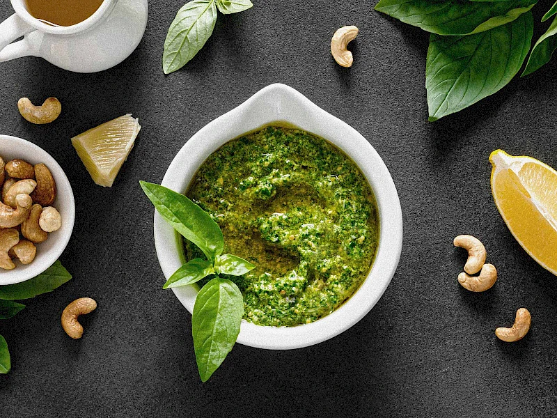 Cashew-Pesto