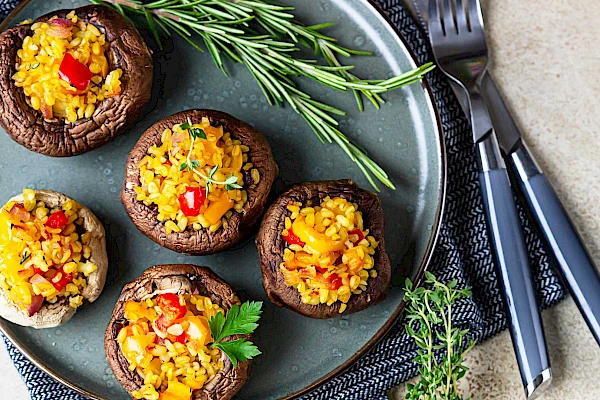 Gefüllte Portobello-Pilze mit Bulgur