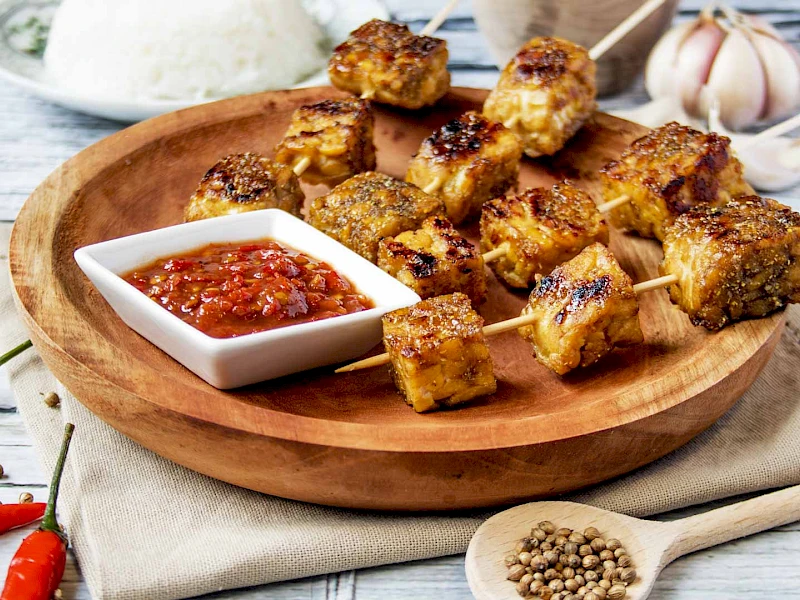 Gegrillte Tempeh-Spieße