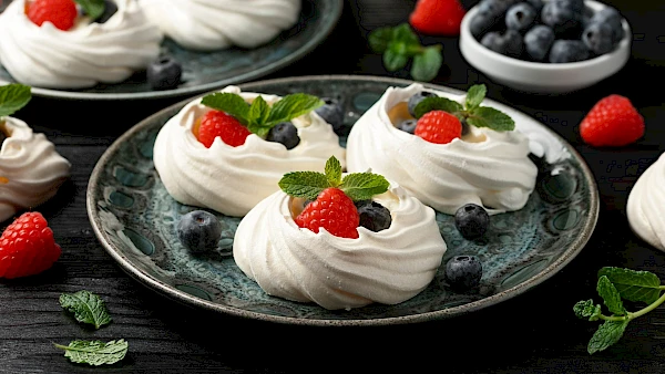 Mini Pavlovas